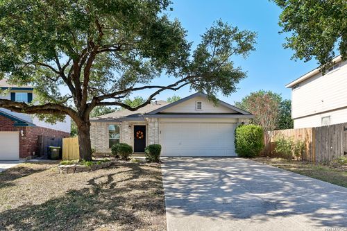 9022 Meadow Spgs, Universal City, TX, 78148-4612 | Card Image