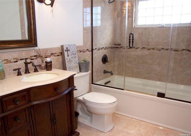 Full bath level 2 | Image 25