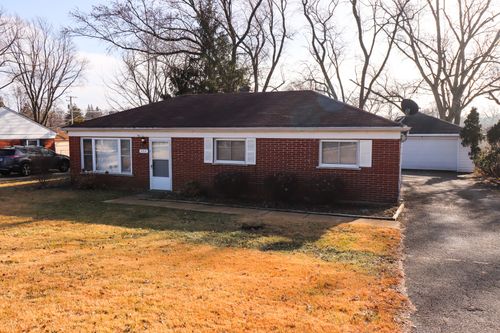 111 13th St, Lombard, IL, 60148-4504 | Card Image