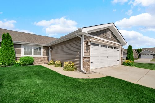 13814 Breakwater Ln, Cedar Lake, IN, 46303 | Card Image