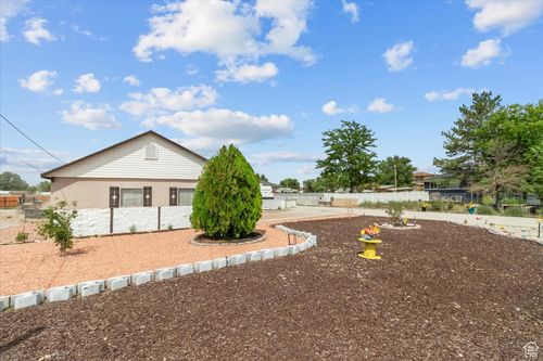 50 100, Centerfield, UT, 84622-7732 | Card Image