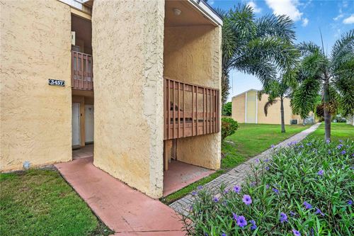 255-3457 Clark Rd, SARASOTA, FL, 34231-8478 | Card Image