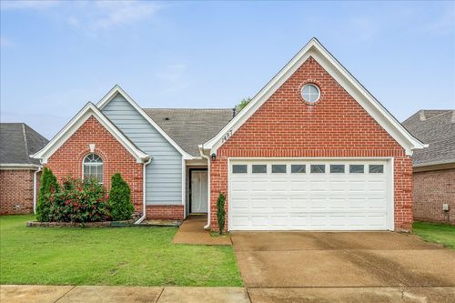 1487 Beringer Dr, Cordova, TN, 38018-5675 | Card Image