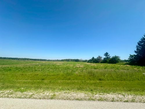 4 Woodland Rd, Sheboygan, WI, 53083 | Card Image