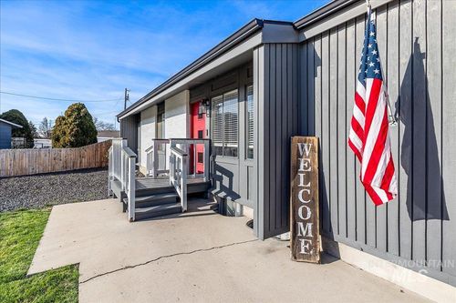8146 W Hummel Dr, Boise, ID, 83709-1755 | Card Image