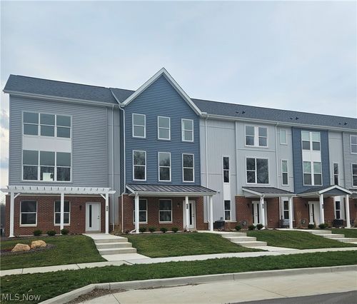 12-604 Mull Ave, Akron, OH, 44313-7508 | Card Image