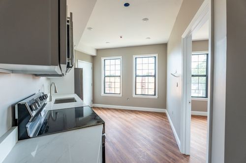 apt-2d-13 Nahant St, Lynn, MA, 01902-5515 | Card Image