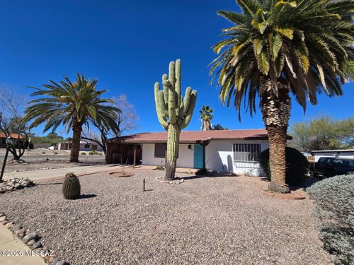 440 S Vista Del Rio, Green Valley, AZ, 85614 | Card Image