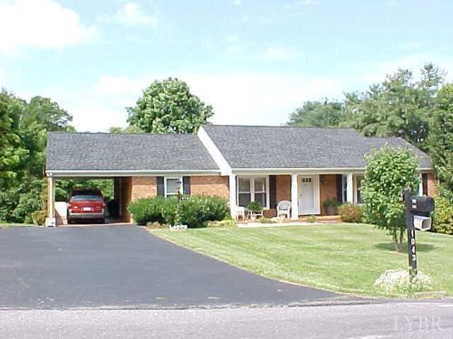 1043 Moreview Dr, Lynchburg, VA, 24502-2742 | Card Image