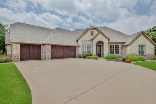 1306 Prestwick Ct, Granbury, TX, 76048-4019 | Card Image