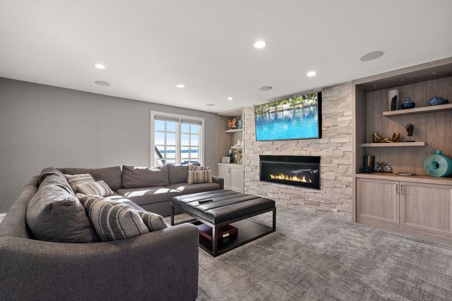 3251 W Shore Dr, House other with 5 bedrooms, 10 bathrooms and null parking in Orchard Lake MI | Image 49