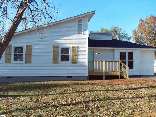 611 Bridwell Rd, Travelers Rest, SC, 29690-9628 | Card Image
