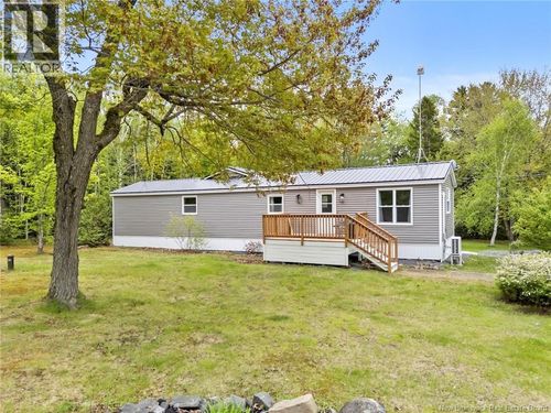 102 Zionville Rd, Taymouth, NB, E6C1Y5 | Card Image