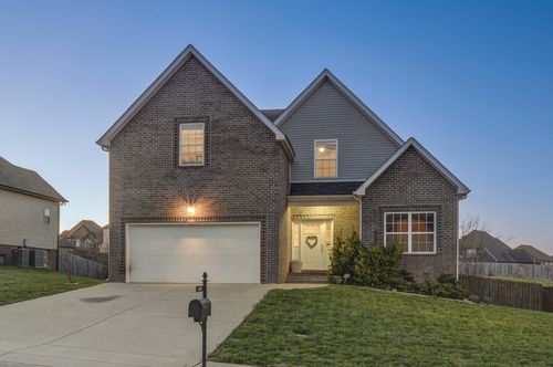 163 Melbourne Dr, Clarksville, TN, 37043-1492 | Card Image