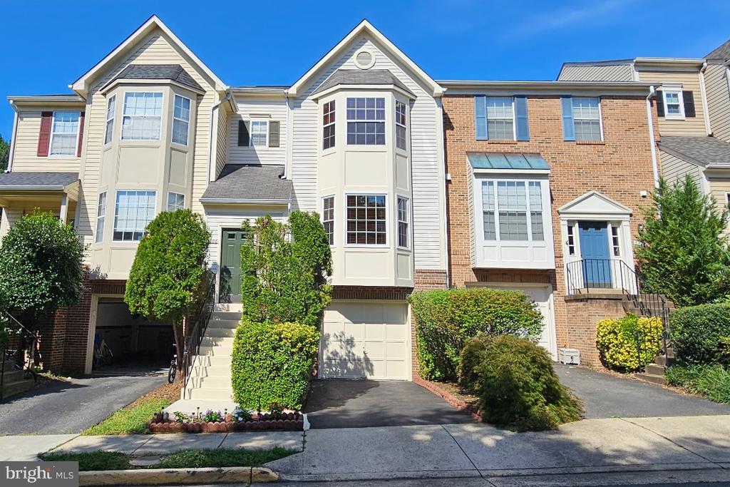 Residential in CENTREVILLE
