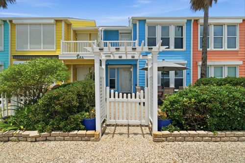 apt-5-8416 Seawall Blvd, Galveston, TX, 77554-7773 | Card Image