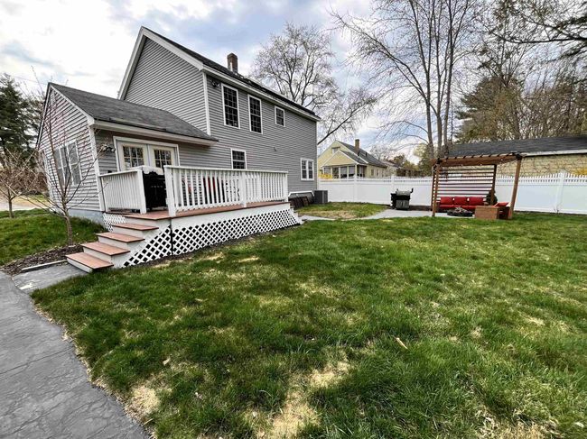 121 Saint Marie St, House other with 4 bedrooms, 3 bathrooms and null parking in Manchester NH | Image 5