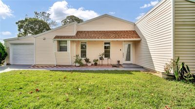 112 Sw Crescent Avenue, House other with 3 bedrooms, 2 bathrooms and null parking in Port Saint Lucie FL | Image 3