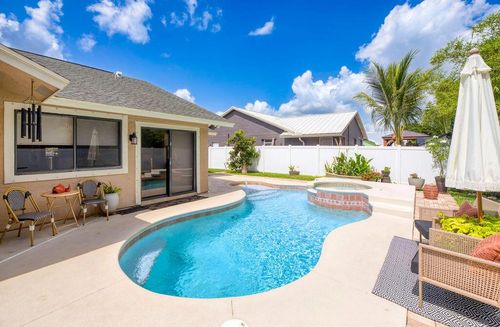 801 Ne Zebrina Senda, JENSEN BEACH, FL, 34957-6054 | Card Image
