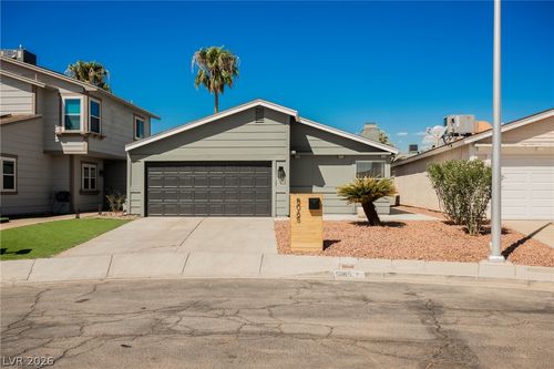 5065 Celebrity Cir, Las Vegas, NV, 89119-2241 | Card Image