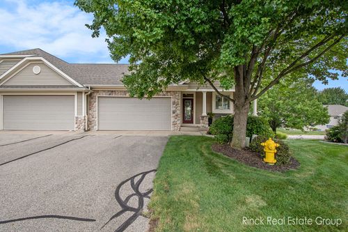 26-3845 Canterbury Dr, Hudsonville, MI, 49426-2915 | Card Image