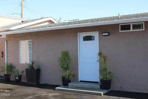 10031 Marcus Ave, Tujunga, CA, 91042-2005 | Card Image