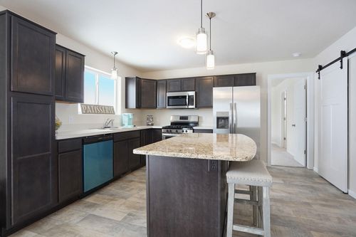 687 N Riverhills Dr, Newaygo, MI, 49337 | Card Image