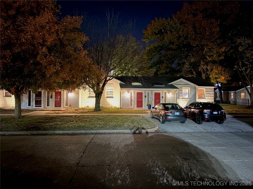 d-1329 E 39th Street, Tulsa, OK, 74105 | Card Image