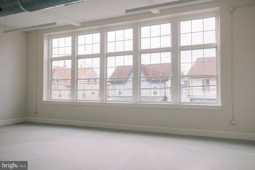 201-2631 Mount Rd, ASTON, PA, 19014-1176 | Card Image