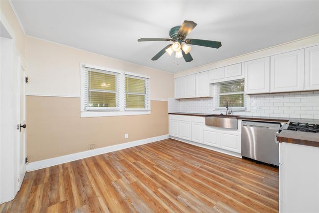 701 S Austin St, House other with 2 bedrooms, 1 bathrooms and null parking in De Leon TX | Image 15