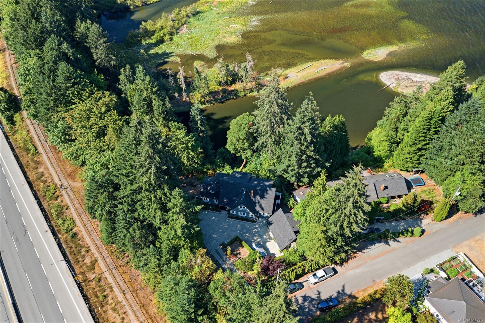 Residential in Ladysmith 4