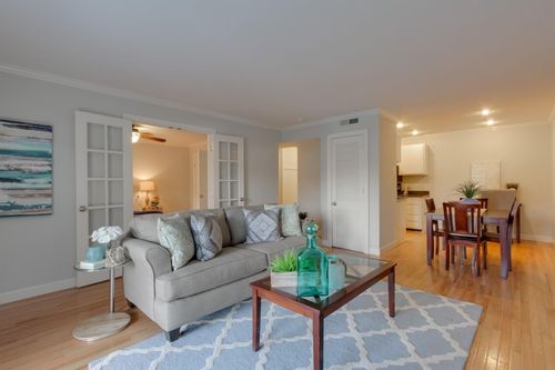 apt-a203-4425 Westlawn Dr, Nashville, TN, 37209-4949 | Card Image
