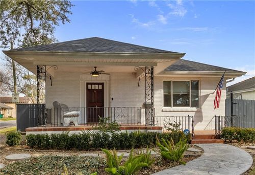 245 Central Ave, Jefferson, LA, 70121-3403 | Card Image