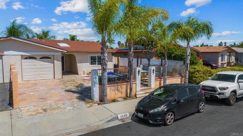 4608 Calle De Retiro, Oceanside, CA, 92057-5213 | Card Image