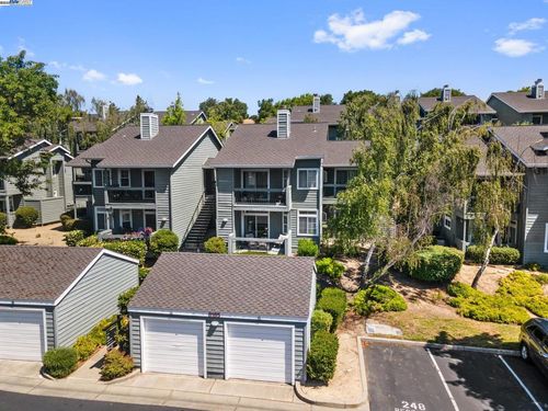 apt-c-8165 Mountain View Dr, Pleasanton, CA, 94588-4755 | Card Image