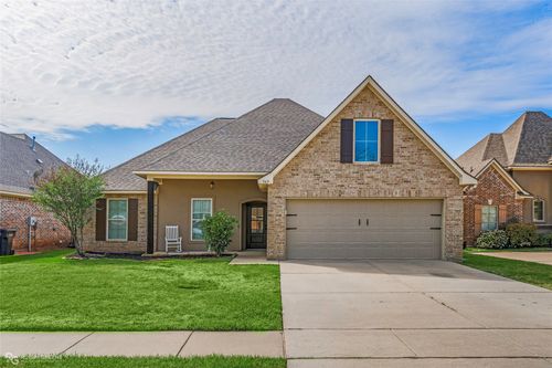 949 Maize St, Bossier City, LA, 71111-5182 | Card Image