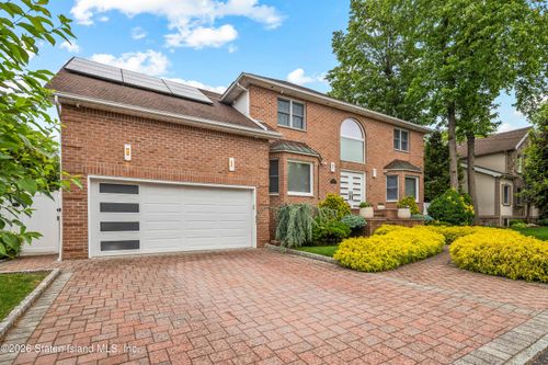 44 Fayann Lane, Staten Island, NY, 10307 | Card Image