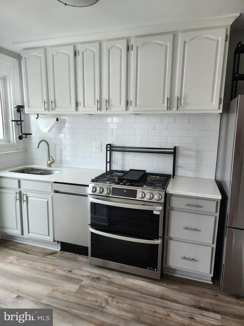 1702 Lang Pl Ne, WASHINGTON, DC, 20002-3026 | Card Image