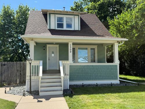 1309 Stoughton Ave, Tomah, WI, 54660-2531 | Card Image