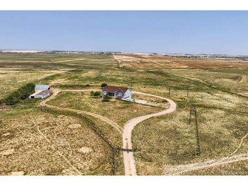 1080 S Dutch Valley Rd, Bennett, CO, 80102-8766 | Card Image
