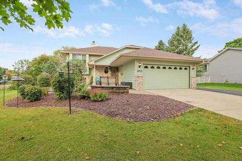 19353 Eureka Ct, Farmington, MN, 55024-9595 | Card Image