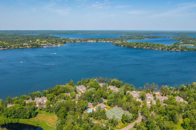 1303 E Point Dr, Townhouse with 3 bedrooms, 3 bathrooms and null parking in East Gull Lake MN | Image 18