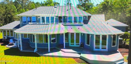 492 Sandy Point Dr, Beaufort, NC, 28516-9517 | Card Image