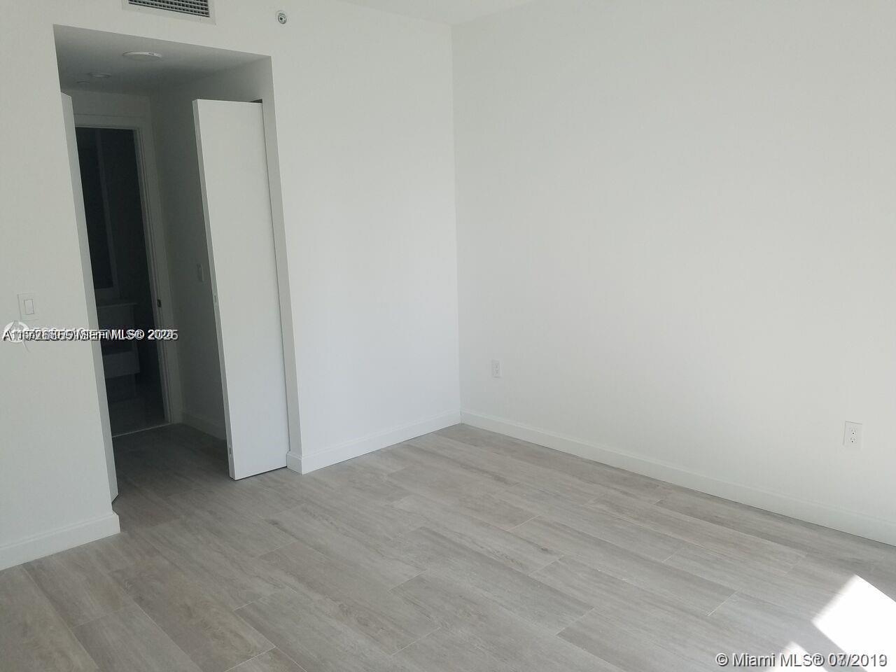 Residential in Miami 4