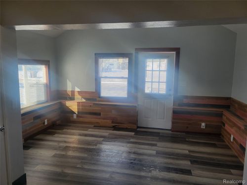 115 Jackson St, Brooklyn, MI, 49230-9306 | Card Image