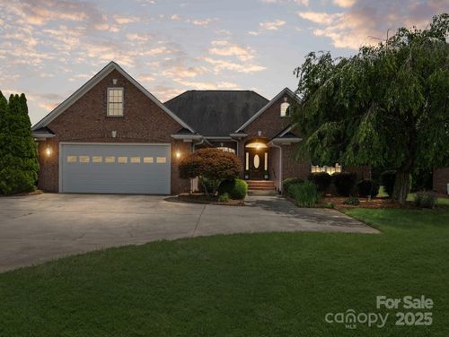 2872 Wheat Field Ct, Lincolnton, NC, 28092-7414 | Card Image