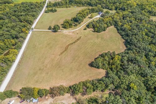 20 W Gray Rd, HARRISBURG, MO, 65256 | Card Image