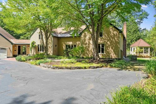 133 Sargent Rd, Holderness, NH, 03245-5146 | Card Image