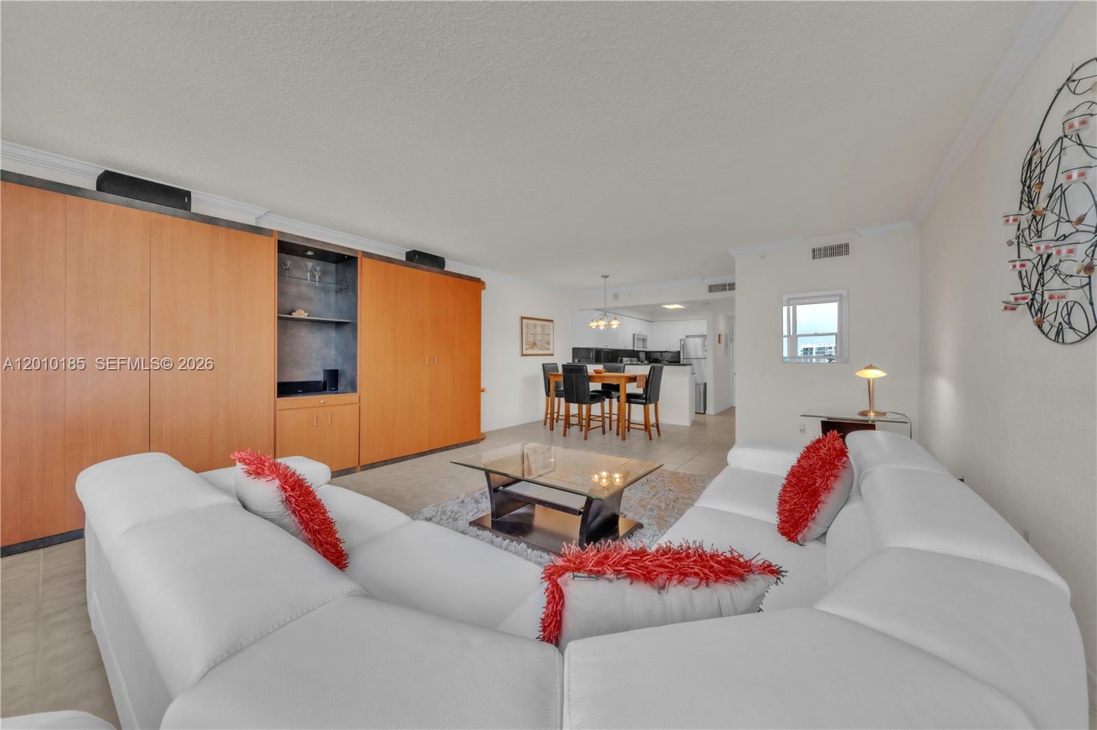 Residential Lease in Hollywood 5
