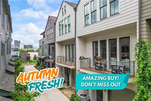 658 Bull St Se, Atlanta, GA, 30315-1232 | Card Image